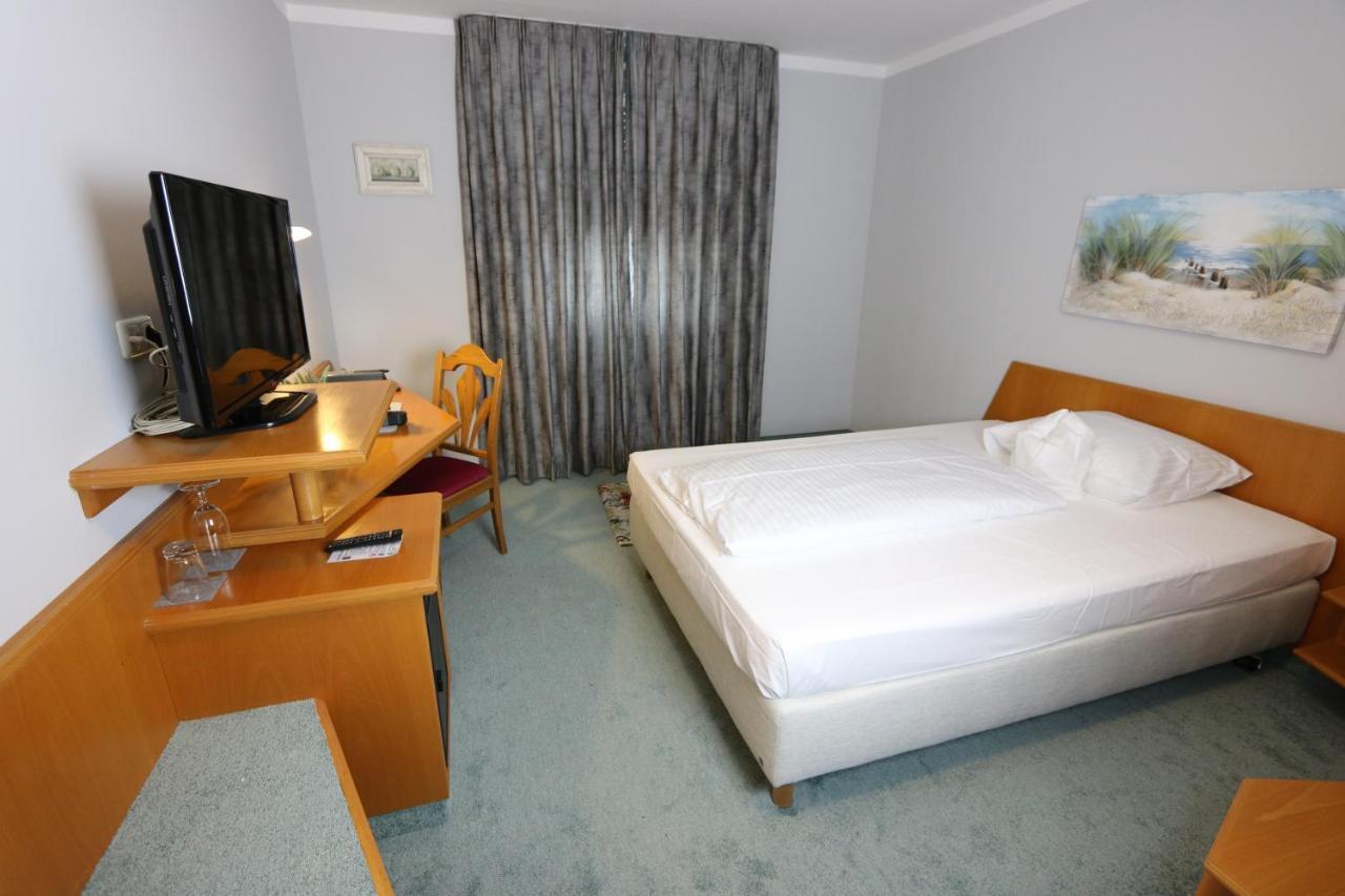 Hotel Lachner Hof エルランゲン 部屋 写真