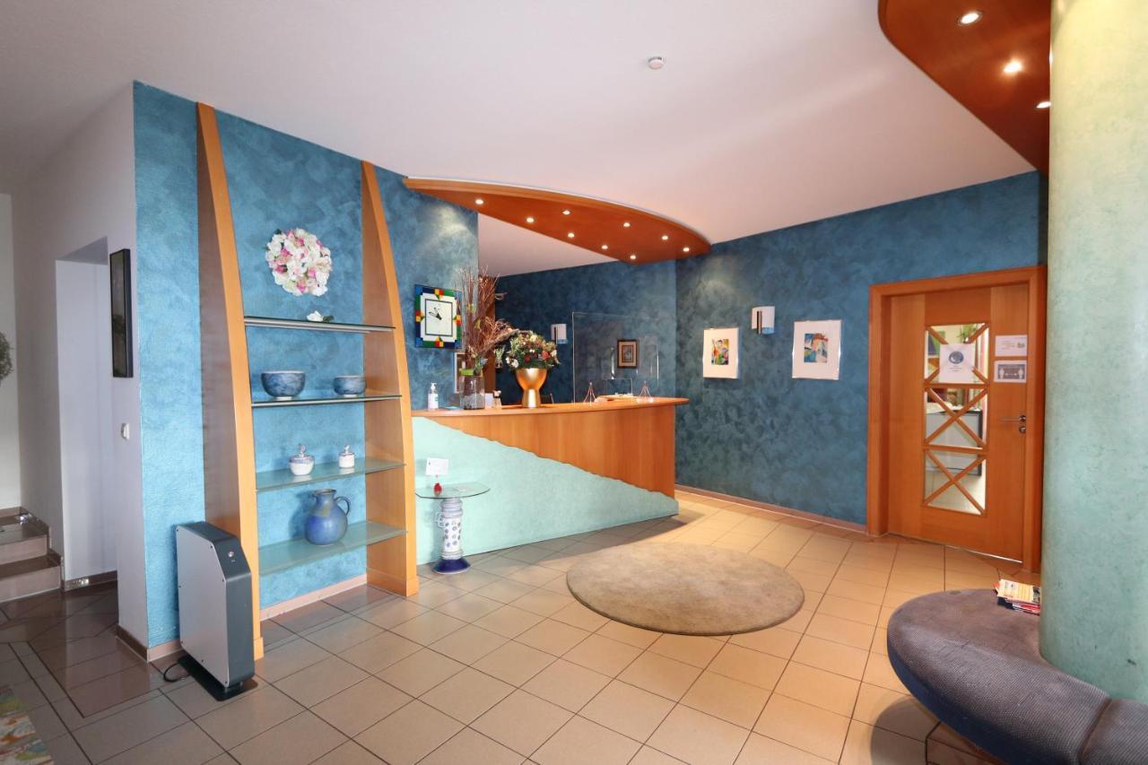 Hotel Lachner Hof エルランゲン エクステリア 写真